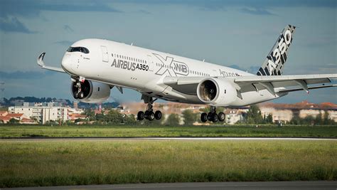 Airbus 350 .